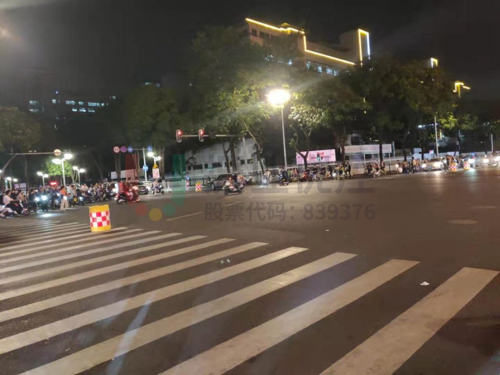 图23 路口高峰时段交通秩序良好(优化后)