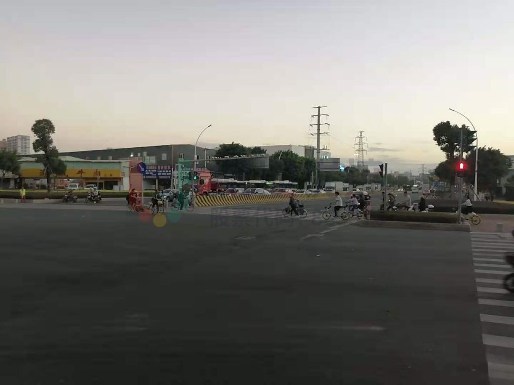 图11 南进口掉头车辆与西南侧行人冲突消除(优化后)