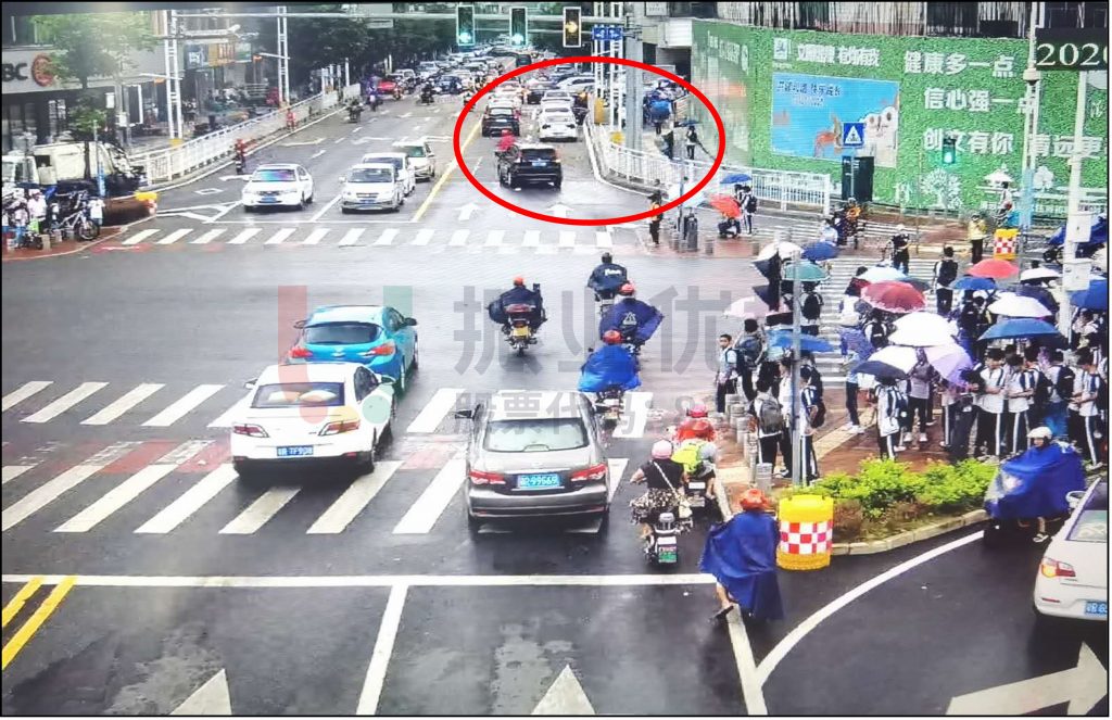 图6 清和大道-玄真路口(优化前)