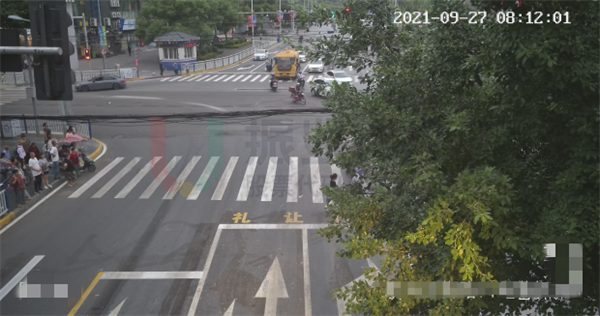 图10-3 歇马正街路口标线优化后效果图-歇马支路(东进口)