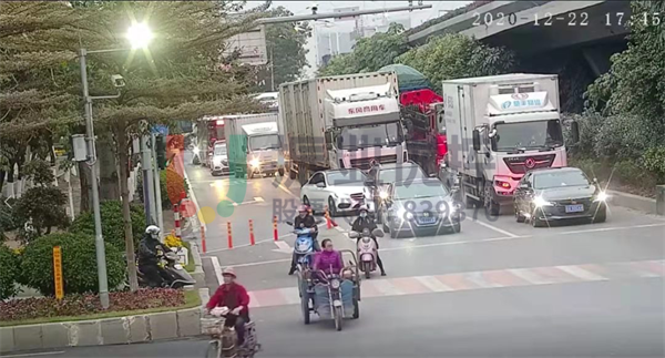 图3 车辆排队长度(优化前)
